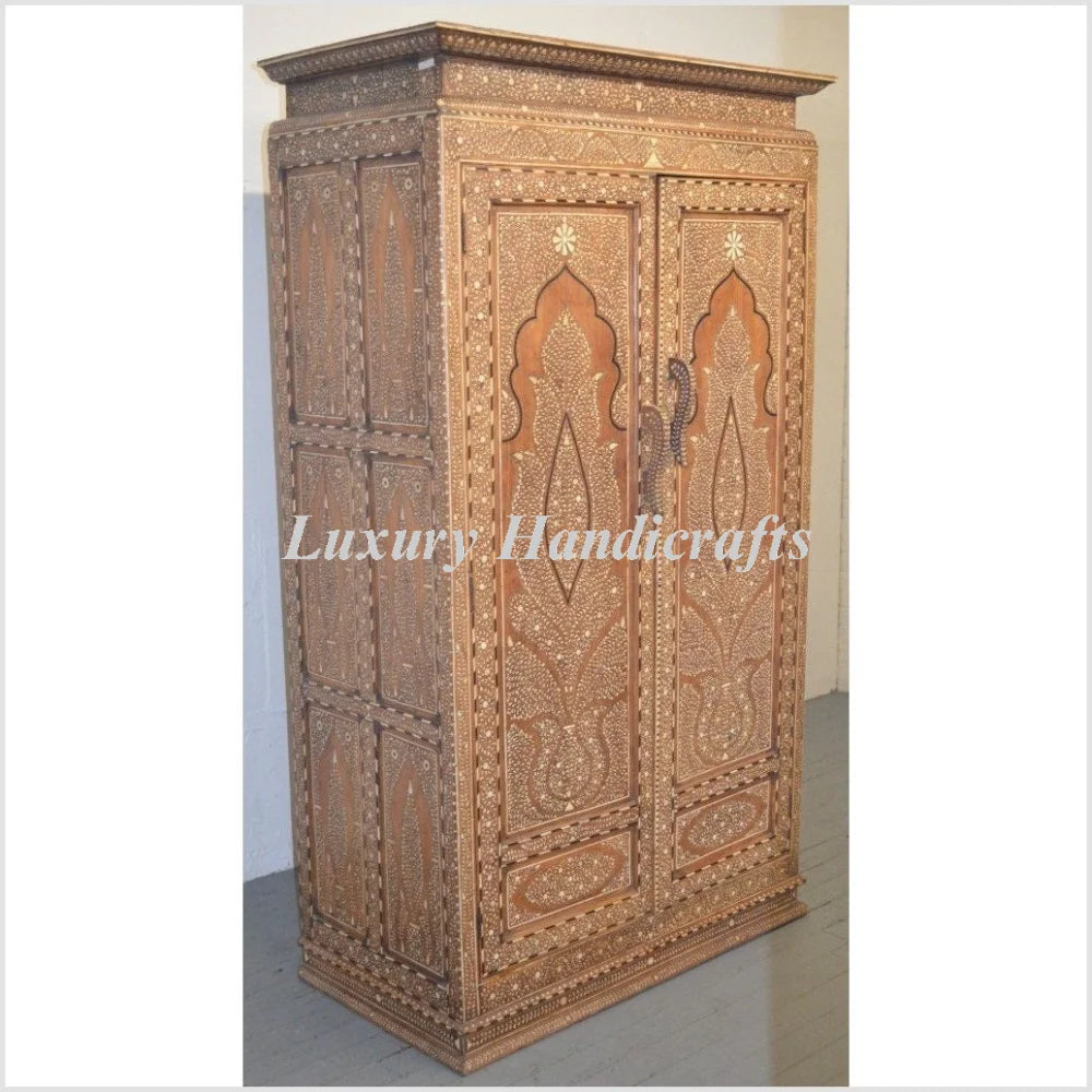 Armoire Vintage Anglo-Indienne en Bois de Teck Incrusté d'Os Almirah ...